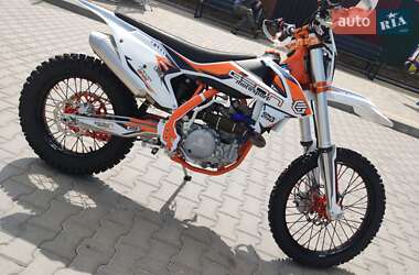 Мотоцикл Внедорожный (Enduro) Geon Dakar GNX 250 2021 в 