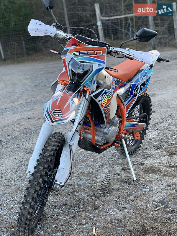 Мотоцикл Кросс Geon GNX 300 NB Enduro 2024 в 