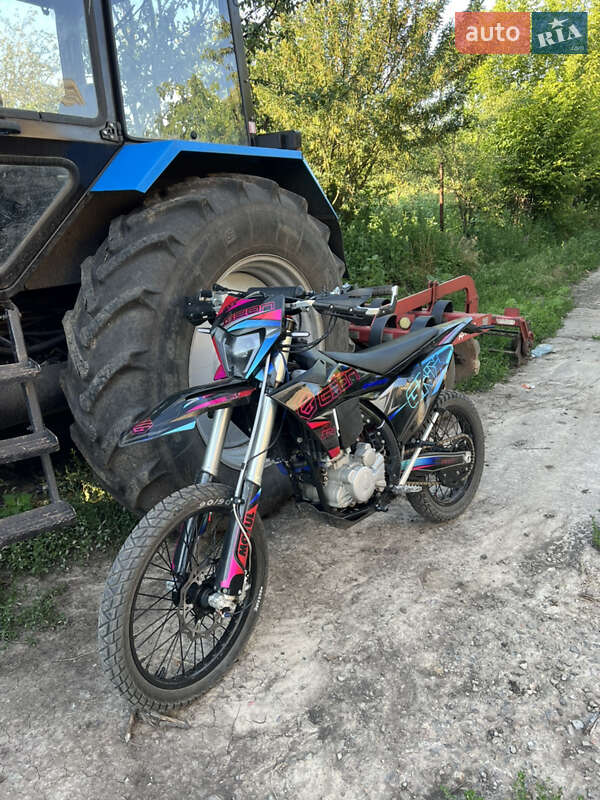 Geon GNX 300 NB Enduro 2024 Geon GNX 300 NB Enduro 2024