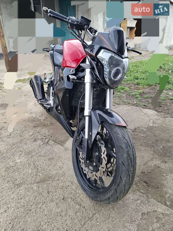 Мотоцикл Без обтекателей (Naked bike) Geon Issen 2013 в 