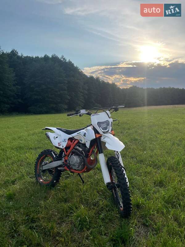 Мотоцикл Кросс Geon Terra-X 2021 в Гадячі