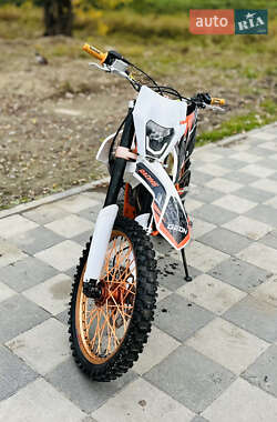 Мотоцикл Кросс Geon Terra-X 2020 в Новом Калинове