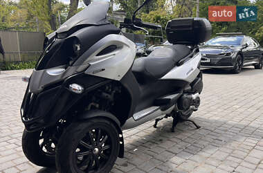 Макси-скутер Gilera Fuoco 2007 в 