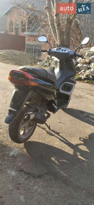 Скутер Gilera Runner 2005 в Залещиках