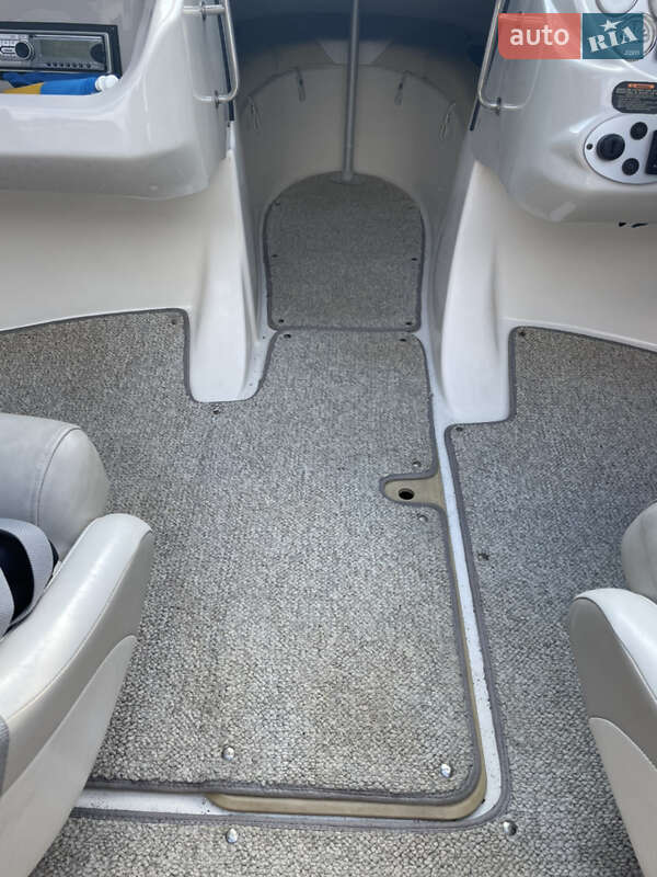 Катер Glastron SX 2006 в Запоріжжі фото 33 Катер Glastron SX 2006 в Запоріжжі