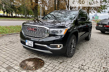 GMC Acadia 2016