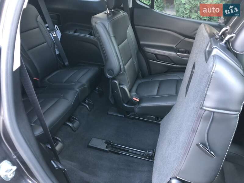 Позашляховик / Кросовер GMC Acadia 2017 в Тернополі