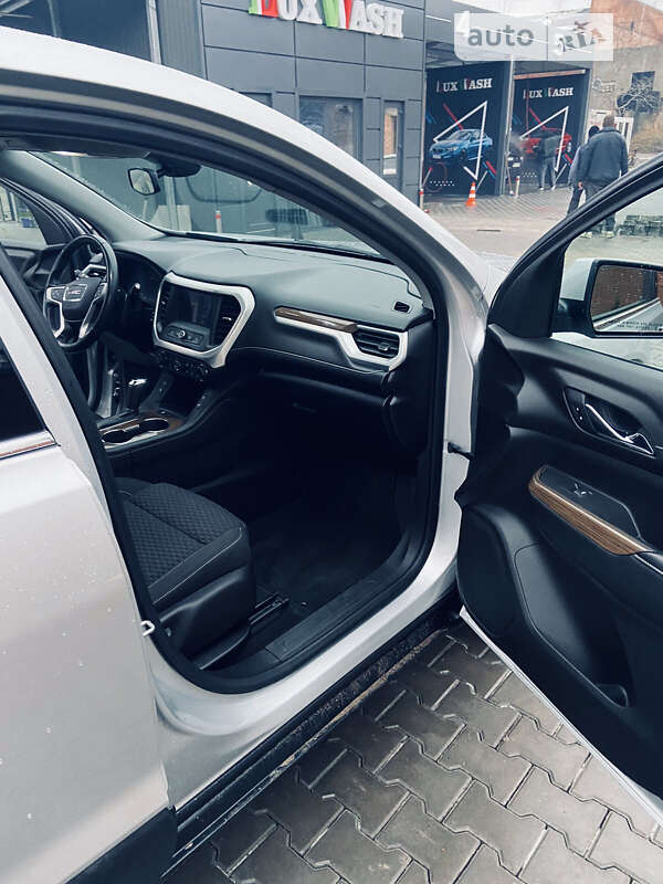 Внедорожник / Кроссовер GMC Acadia 2018 в Коломые фото 16 Внедорожник / Кроссовер GMC Acadia 2018 в Коломые