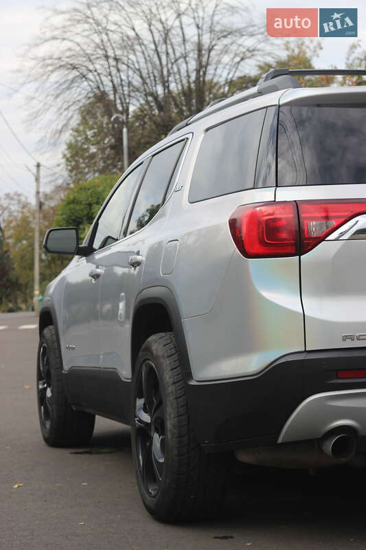 Позашляховик / Кросовер GMC Acadia 2017 в Тернополі