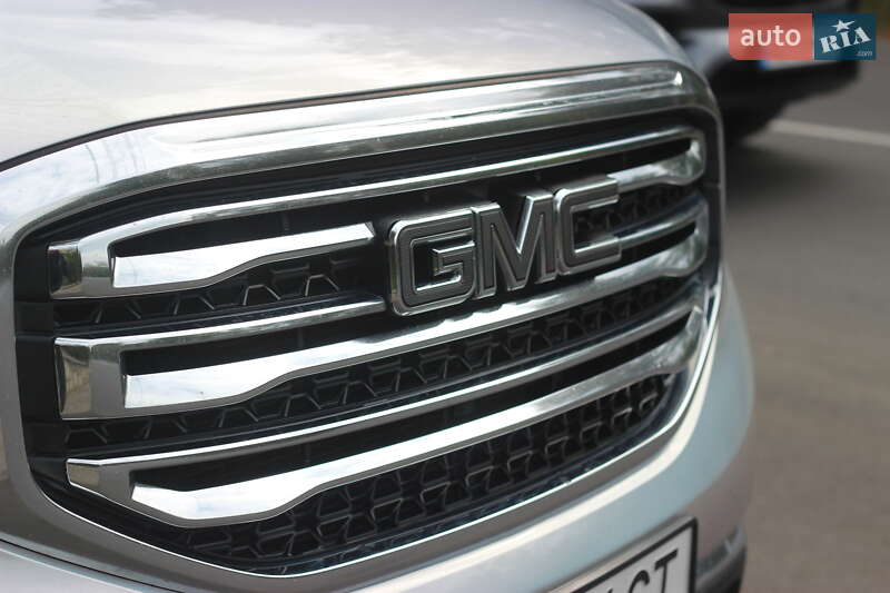 Позашляховик / Кросовер GMC Acadia 2017 в Тернополі