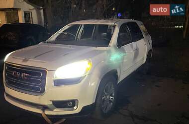 Позашляховик / Кросовер GMC Acadia 2016 в 