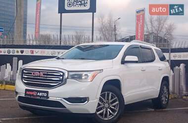 GMC Acadia 2016