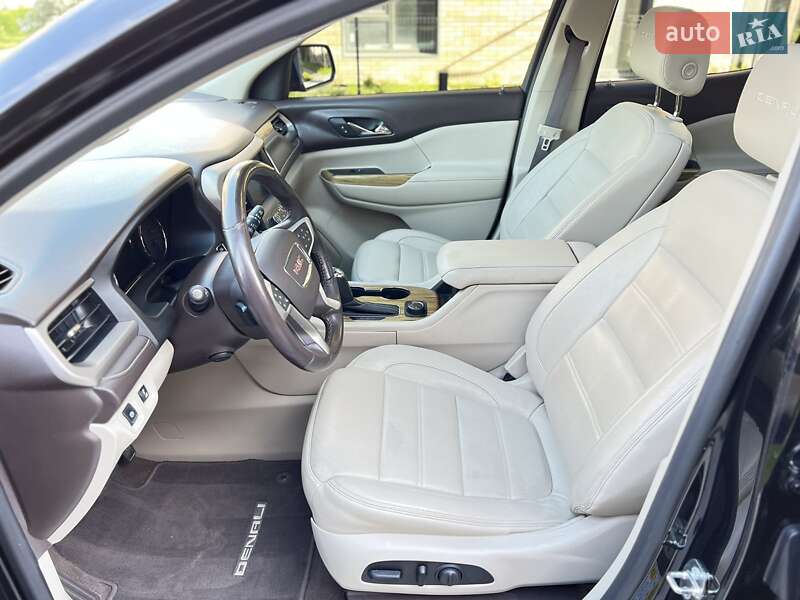 Позашляховик / Кросовер GMC Acadia 2016 в Тернополі