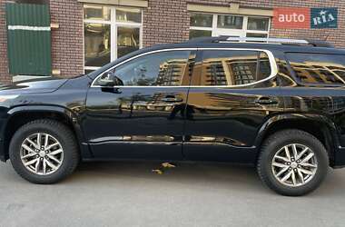 Внедорожник / Кроссовер GMC Acadia 2016 в 