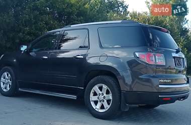 Внедорожник / Кроссовер GMC Acadia 2013 в 