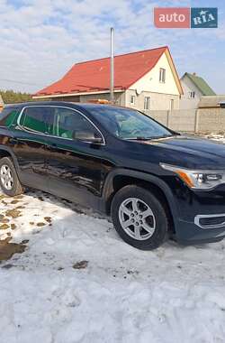 Внедорожник / Кроссовер GMC Acadia 2017 в 