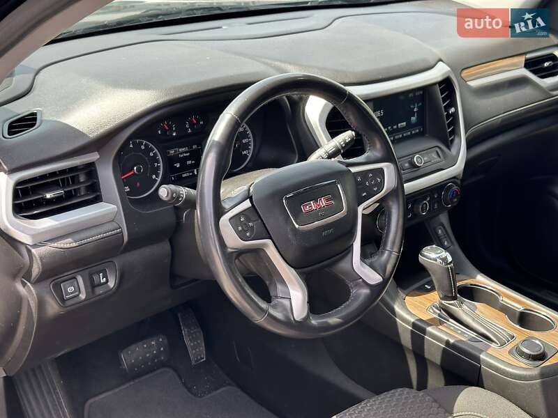 Позашляховик / Кросовер GMC Acadia 2019 в Києві фото 14 Позашляховик / Кросовер GMC Acadia 2019 в Києві