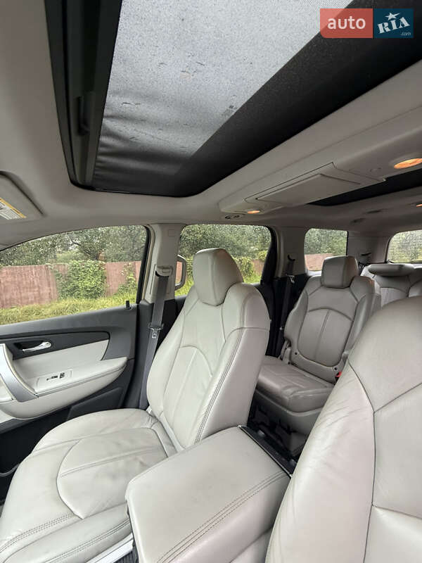 Внедорожник / Кроссовер GMC Acadia 2008 в Киеве