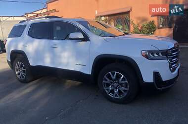 GMC Acadia 2021