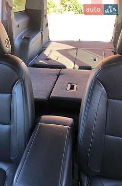 Внедорожник / Кроссовер GMC Acadia 2021 в 