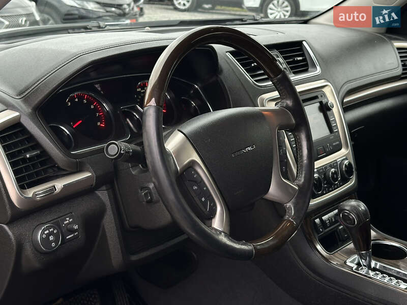 Внедорожник / Кроссовер GMC Acadia 2014 в Харькове