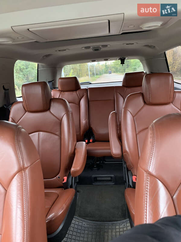 Внедорожник / Кроссовер GMC Acadia 2008 в Киеве