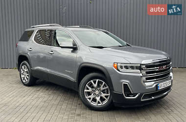 Внедорожник / Кроссовер GMC Acadia 2021 в 