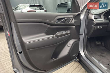 Внедорожник / Кроссовер GMC Acadia 2021 в 