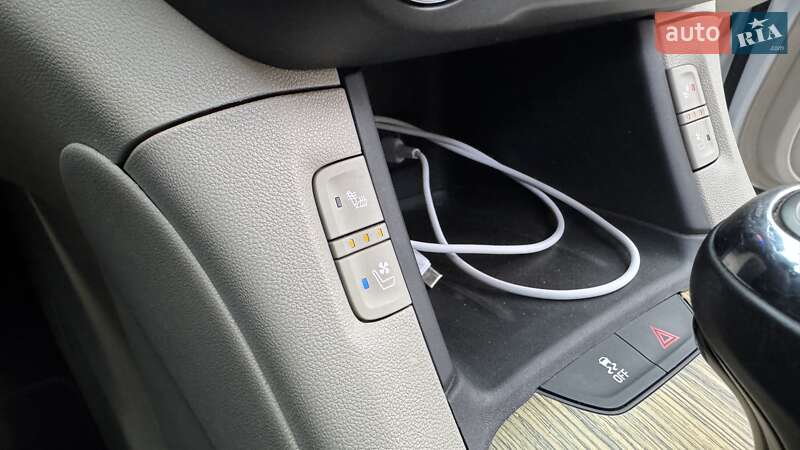 Внедорожник / Кроссовер GMC Acadia 2016 в Киеве фото 46 Внедорожник / Кроссовер GMC Acadia 2016 в Киеве