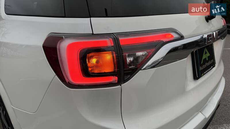 Внедорожник / Кроссовер GMC Acadia 2016 в Киеве фото 56 Внедорожник / Кроссовер GMC Acadia 2016 в Киеве