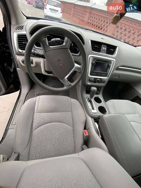 Внедорожник / Кроссовер GMC Acadia 2015 в Ивано-Франковске фото 12 Внедорожник / Кроссовер GMC Acadia 2015 в Ивано-Франковске