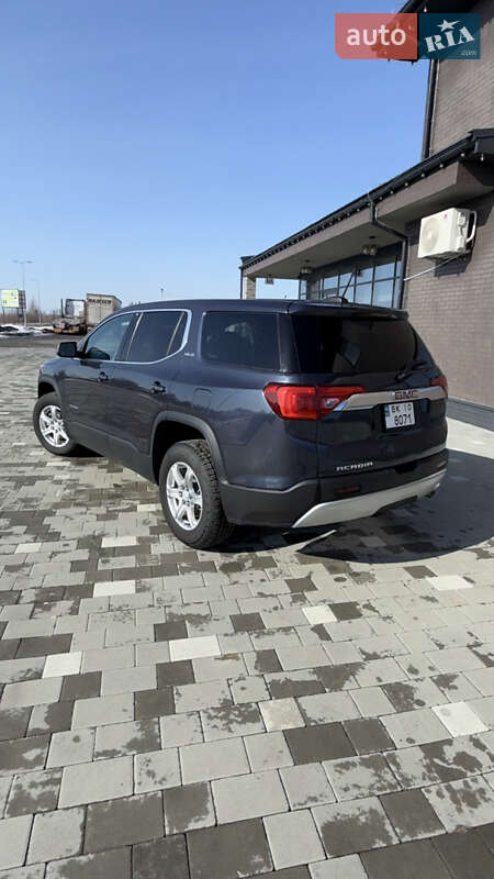Внедорожник / Кроссовер GMC Acadia 2018 в Карпиловке фото 4 Внедорожник / Кроссовер GMC Acadia 2018 в Карпиловке