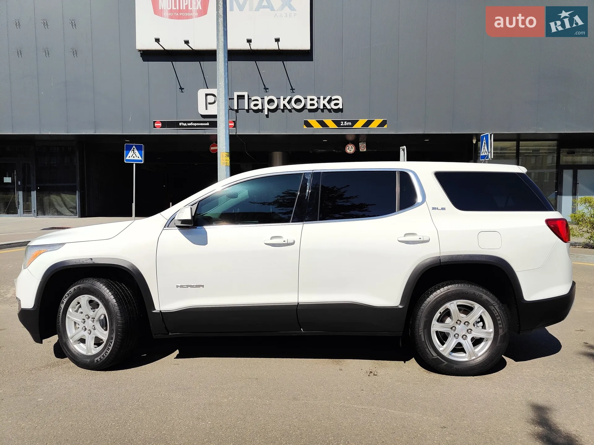 2017 GMC Acadia - мініатюра 10