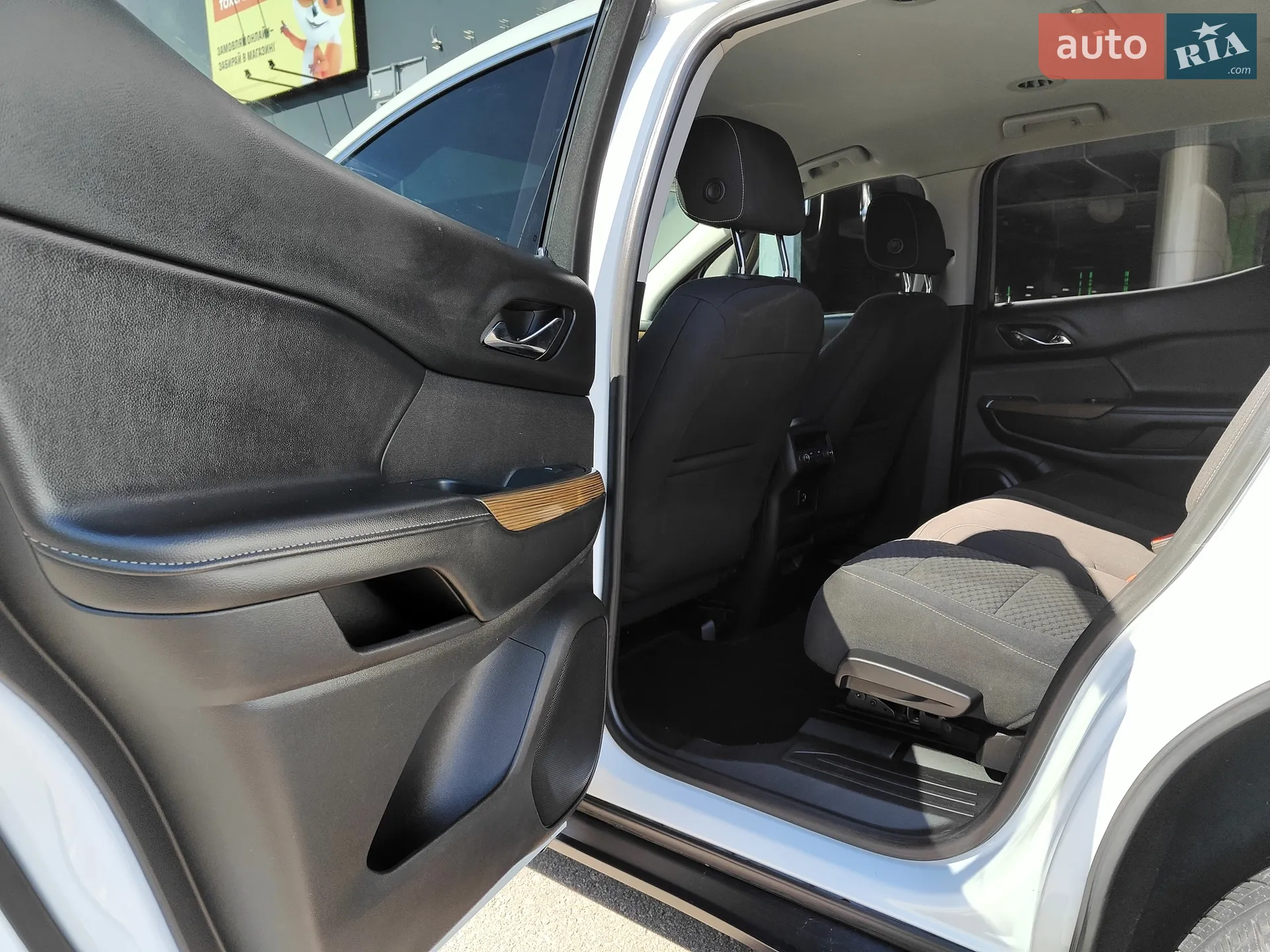 2017 GMC Acadia - мініатюра 44