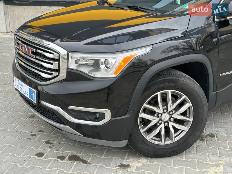 Позашляховик / Кросовер GMC Acadia 2019 в Києві фото 10 Позашляховик / Кросовер GMC Acadia 2019 в Києві