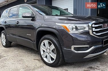 Внедорожник / Кроссовер GMC Acadia 2018 в Киеве