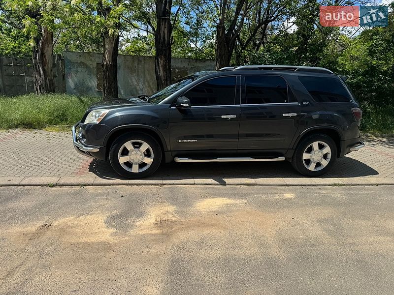 Внедорожник / Кроссовер GMC Acadia 2007 в Николаеве