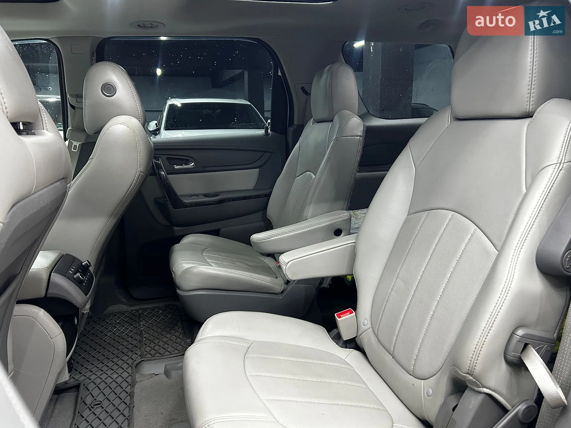 2016 GMC Acadia - мініатюра 27