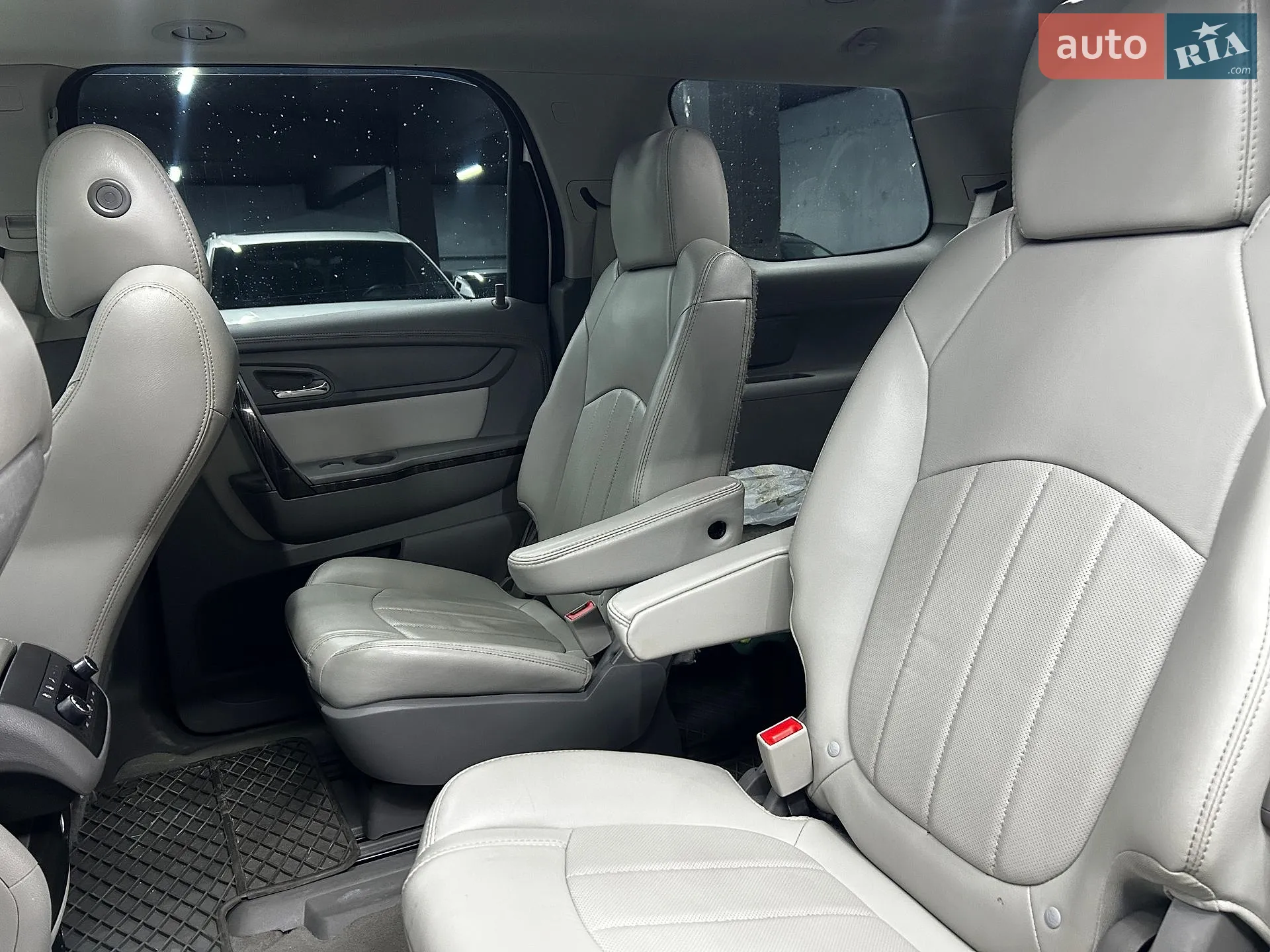 2016 GMC Acadia - мініатюра 28