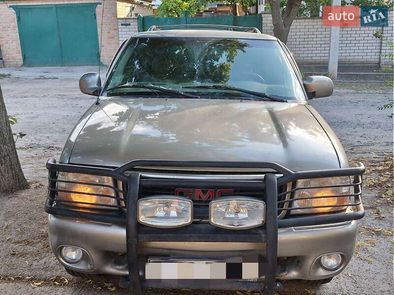 Внедорожник / Кроссовер GMC Envoy 1999 в Кропивницком