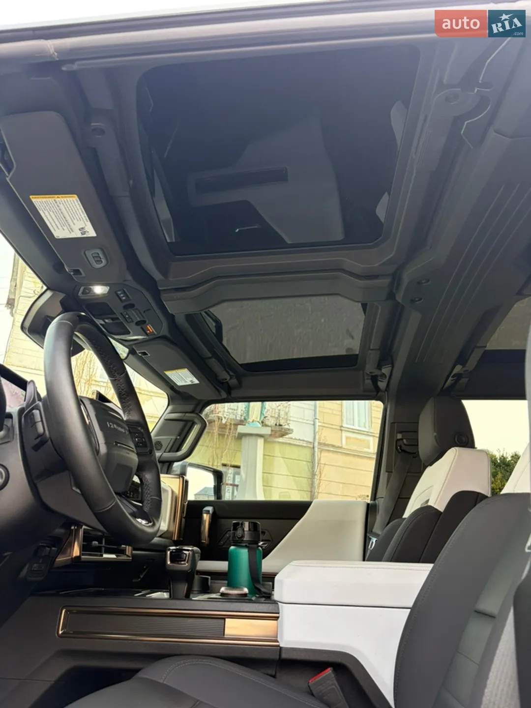2024 GMC Hummer EV - мініатюра 24