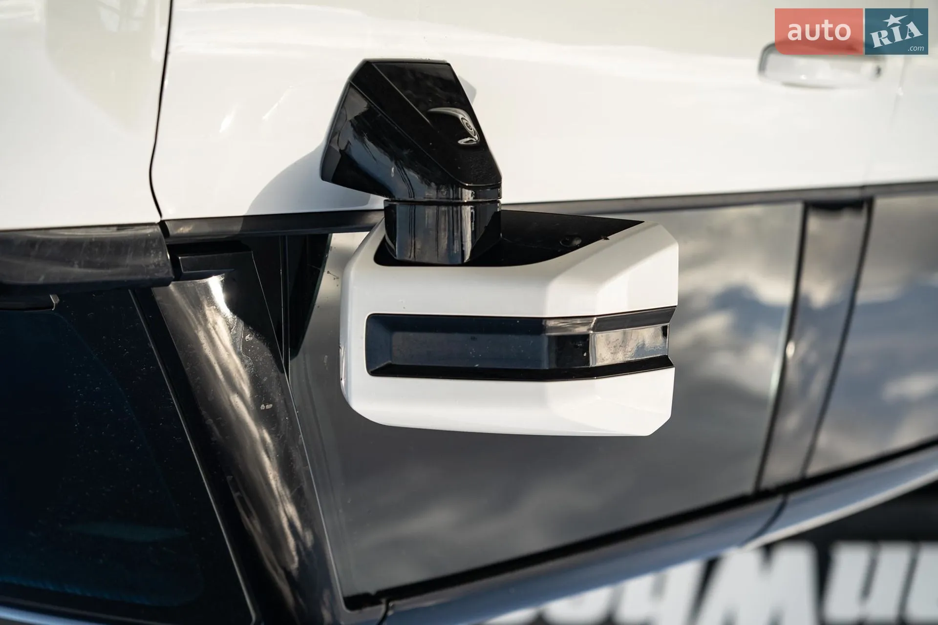 2023 GMC Hummer EV - мініатюра 14