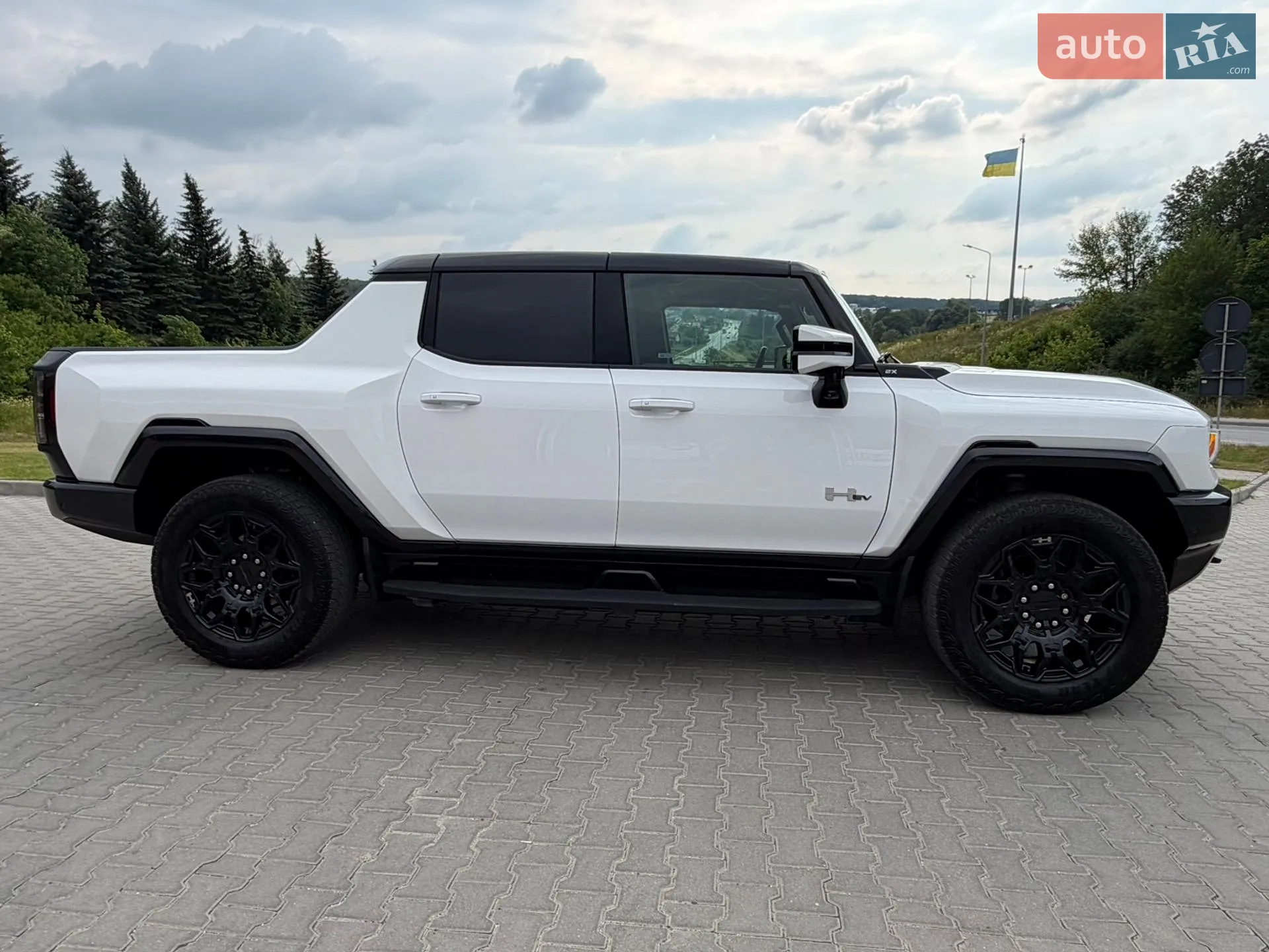 2024 GMC Hummer EV - мініатюра 9