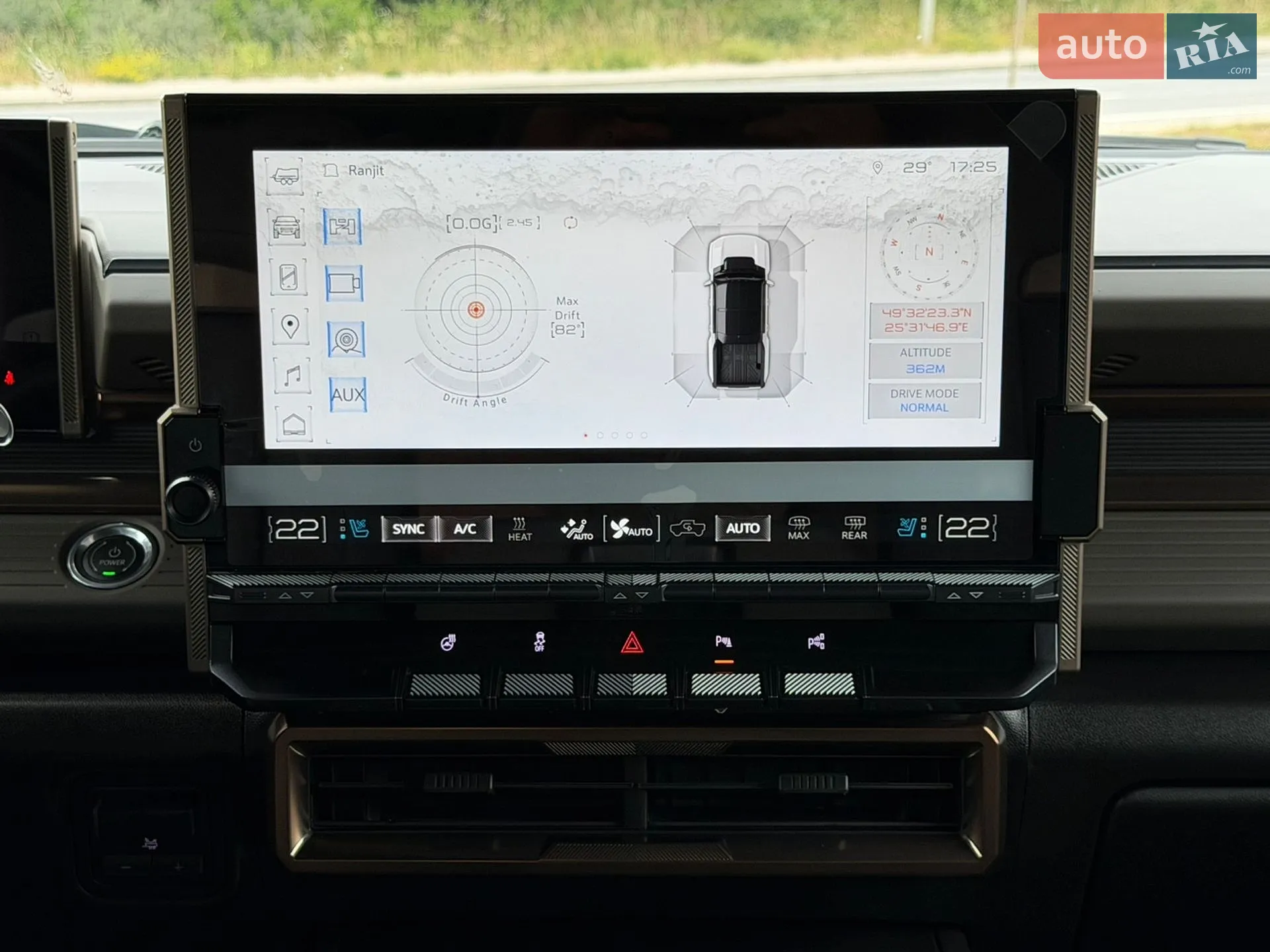 2024 GMC Hummer EV - мініатюра 28