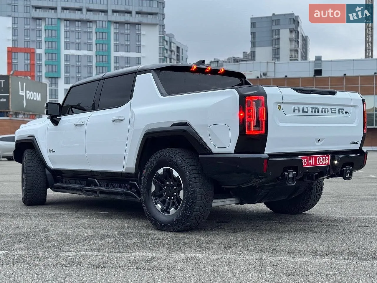 2024 GMC Hummer EV - мініатюра 13