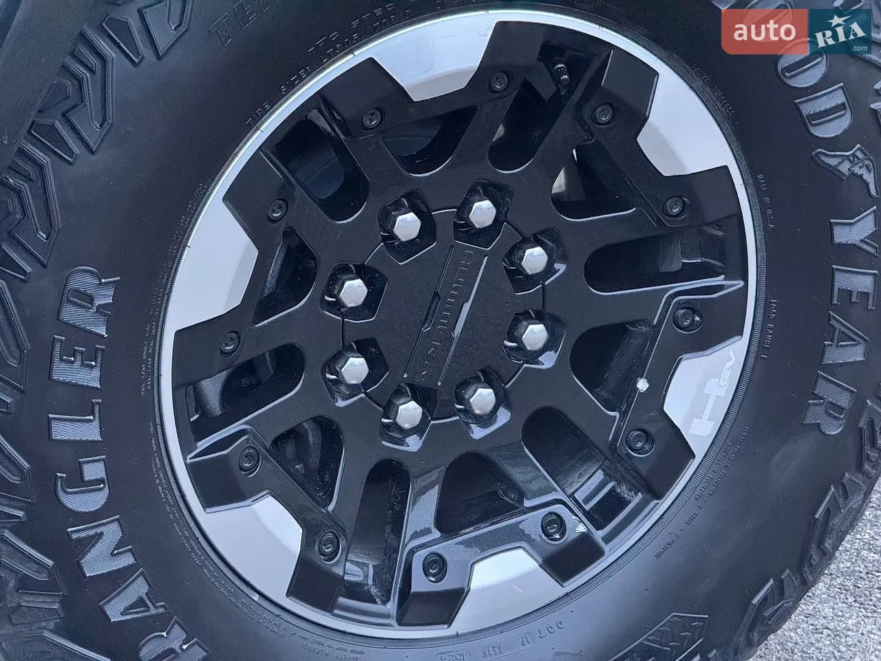 2024 GMC Hummer EV - мініатюра 51