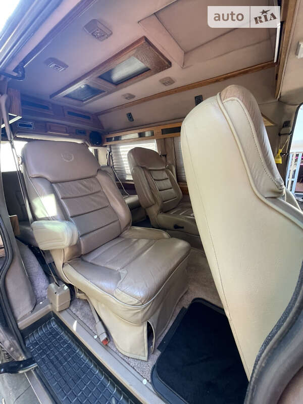 Минивэн GMC Safari 1995 в Киеве