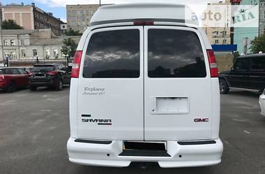 Минивэн GMC Savana 2011 в Киеве