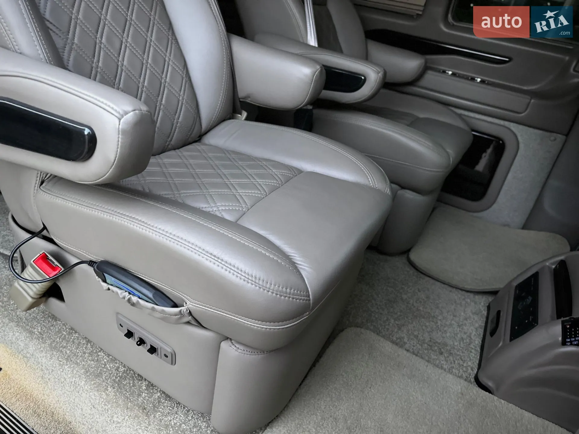 2020 GMC Savana - мініатюра 70