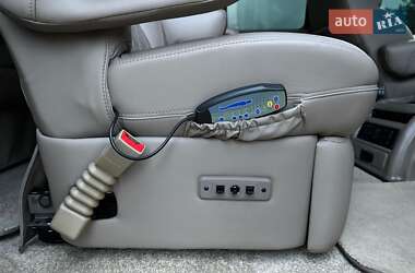 Минивэн GMC Savana 2020 в 